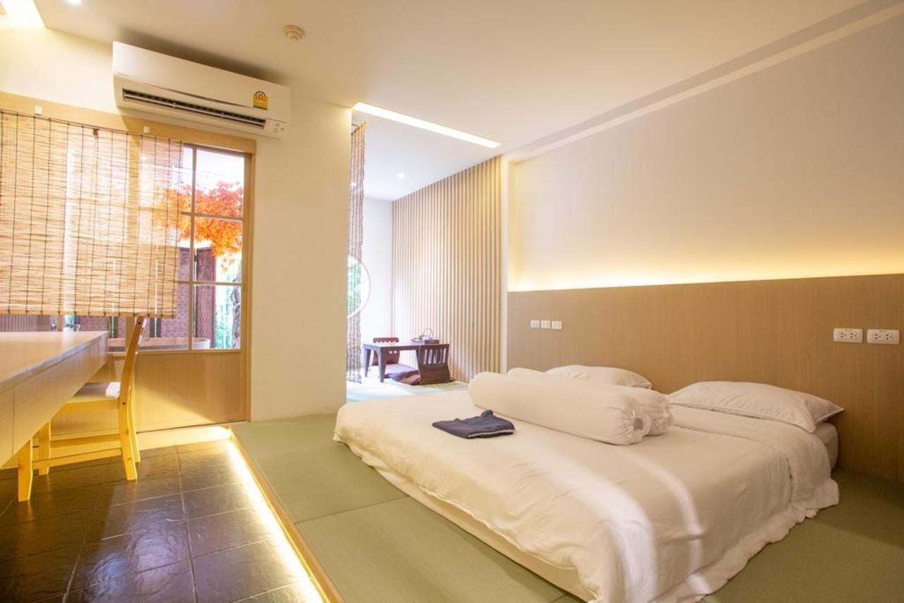 Baan Kashiwaya Hotel Банкок Екстериор снимка