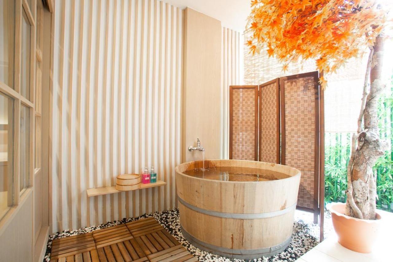 Baan Kashiwaya Hotel Банкок Екстериор снимка