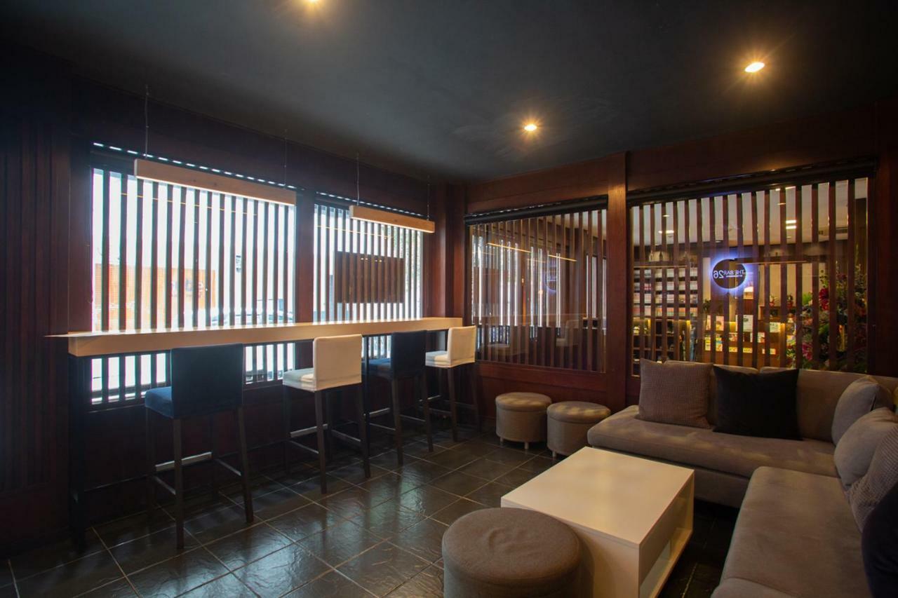 Baan Kashiwaya Hotel Банкок Екстериор снимка